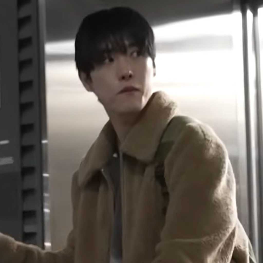 タクヤ、25年ぶりに日本で実の父親と奇跡の再会…成長した息子の姿に号泣(動画あり)