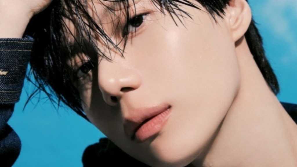 SHINee テミン、コーチェラ出演を控え新たなグラビアを公開（動画あり）