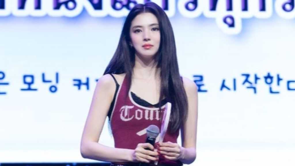ハン・ソヒ、初のファンミーティングツアーが開幕！BLACKPINK ジェニー＆aespaのダンスカバーも披露