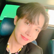 BTS(防弾少年団)のJ-HOPE、ファッションにも注目!?撮影中のビハインドカットを公開