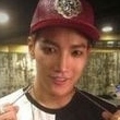 2PMのJun. K、自らデザインした「NO LOVE」ブレスレットを公開…“華やかで高級感のあるデザイン”