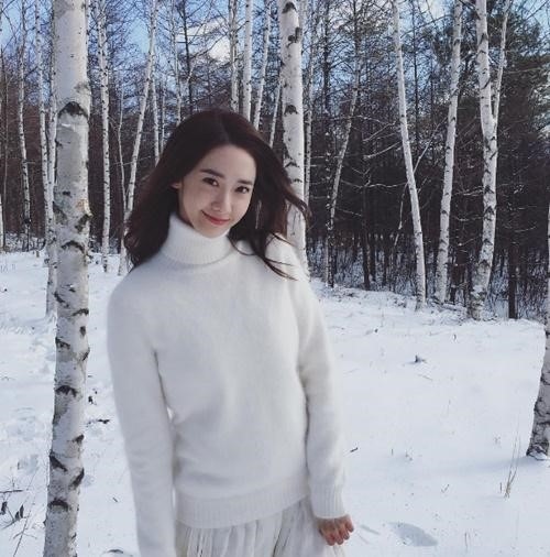 少女時代 ユナ 雪景色と一体となった最高の美貌をアピール 純白の女王 Kstyle