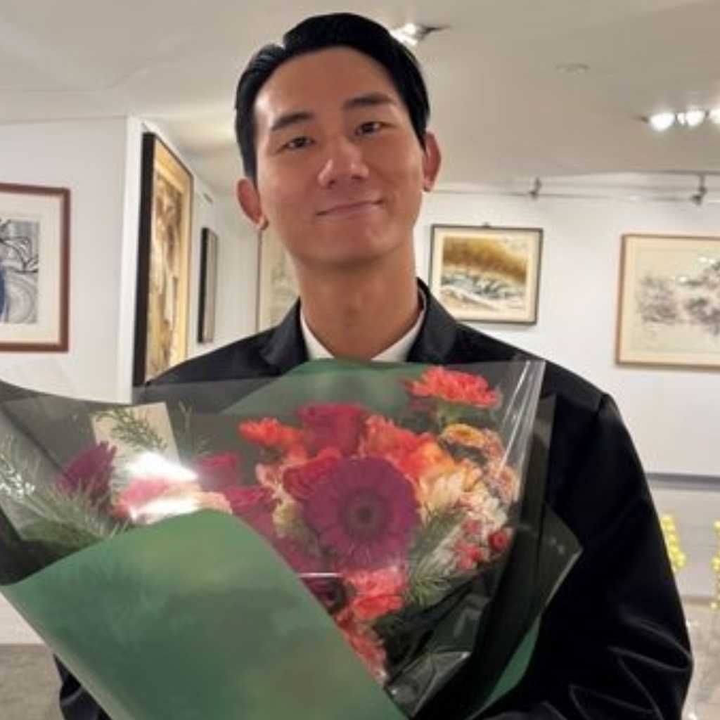 俳優チャン・ヨンウォン、6月に結婚へ!お相手との幸せあふれるウエディング写真を公開