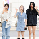 【PHOTO】EVERGLOW、コンサートのためカザフスタンヘ出国…手を振って挨拶（動画あり）