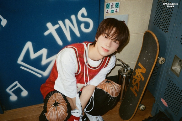 ☆TWS SPARKLING DAYS 1周年 キーリング ゴースト☆ ☆TWS SPARKLING DAYS 1周年 キーリング ゴースト☆ TWS SPARKLING