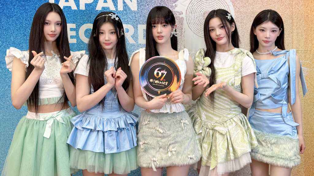 ILLITからBOYNEXTDOOR、＆TEAMまで「レコ大」で受賞！華やかなパフォーマンス披露…母から祝福も