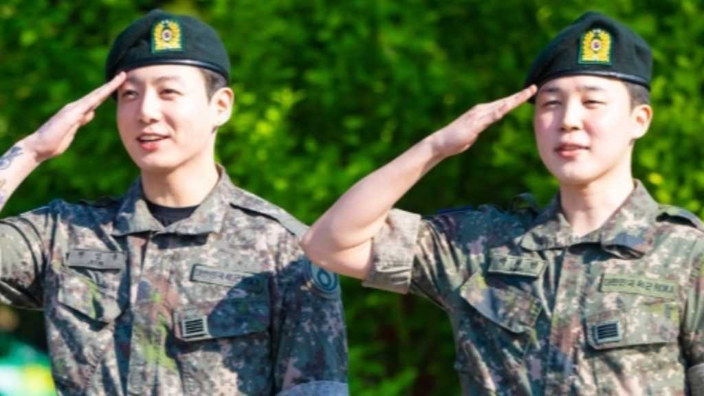 BTS ジミン＆ジョングク、本日除隊！2人揃って笑顔で登場