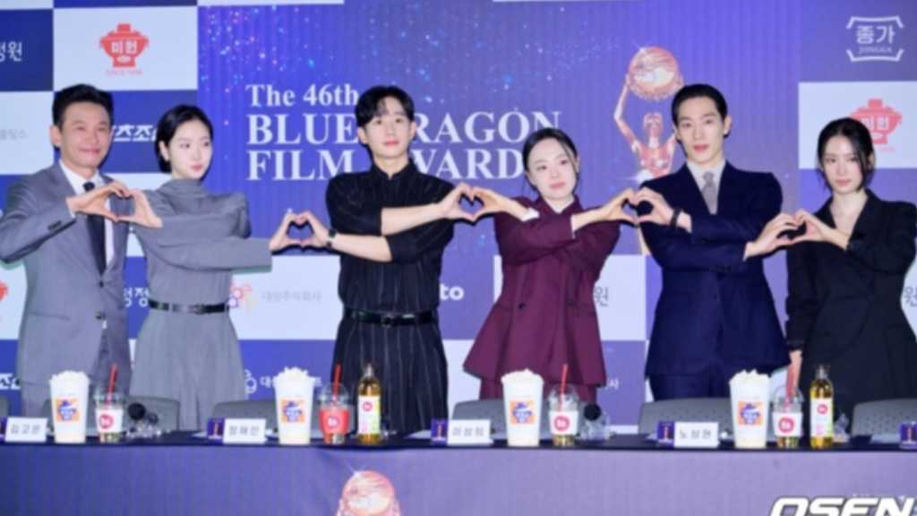 【PHOTO】キム・ゴウンからチョン・ヘインまで「第46回青龍映画賞」ハンドプリンティングイベントに出席