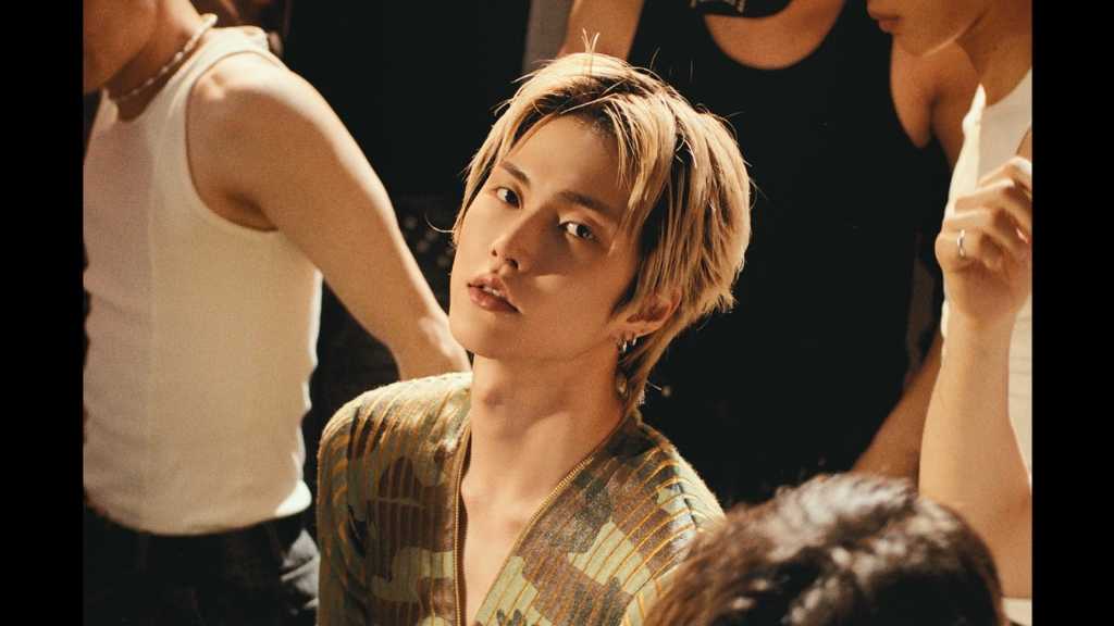 スンハン、リード曲「Glow」MV公開…パワフルなダンスブレイクに注目