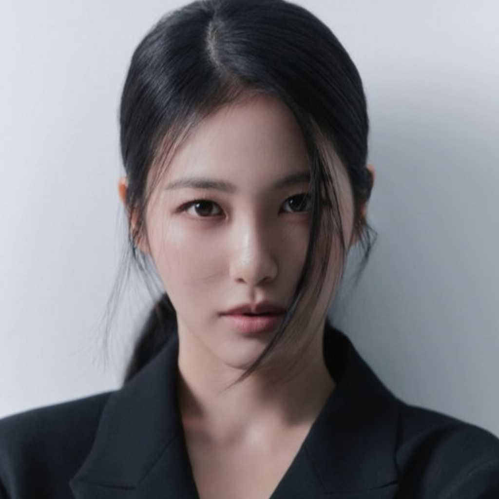 シン・イェウン、npioエンターテインメントと再契約を締結