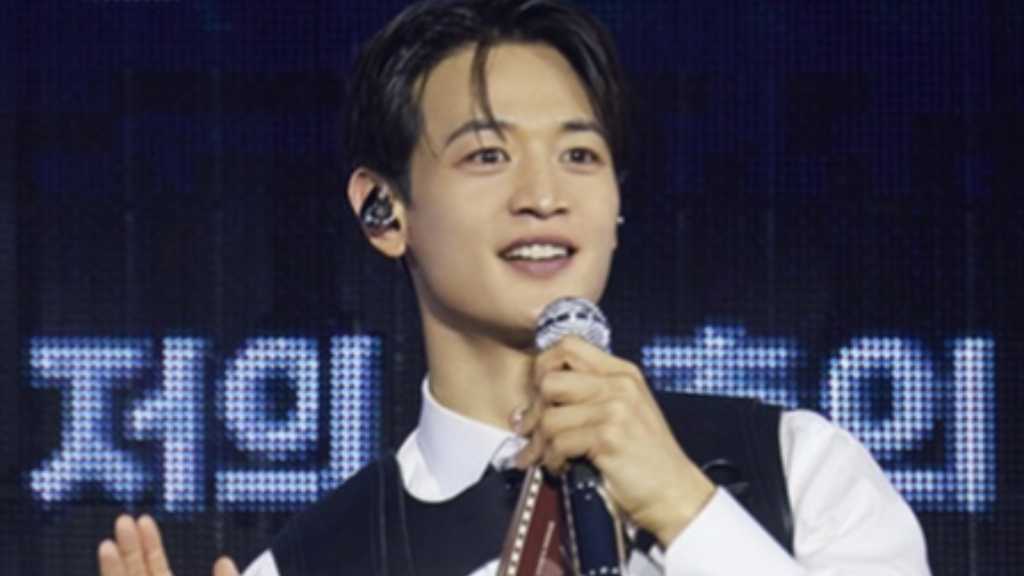 SHINee ミンホ、単独ファンミーティング大盛況！新曲「TEMPO」も初披露で会場から熱い反応