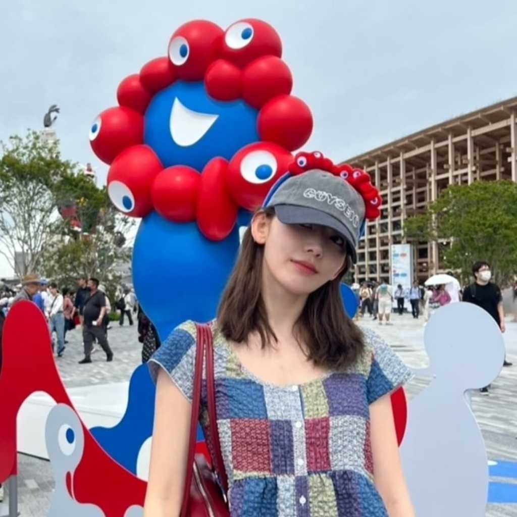 LE SSERAFIM 宮脇咲良、大阪・関西万博へ！ミャクミャクのカチューシャ姿に注目