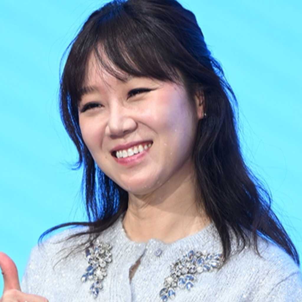 コン・ヒョジン、夫ケビン・オの除隊をお祝い！可愛らしいイベントの様子が公開