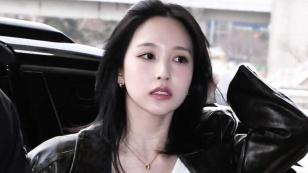 【PHOTO】TWICE ミナ、海外スケジュールのため出国