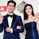 【PHOTO】パク・ギウン＆チュ・ジャヒョン「2016 MAMA」レッドカーペットに登場