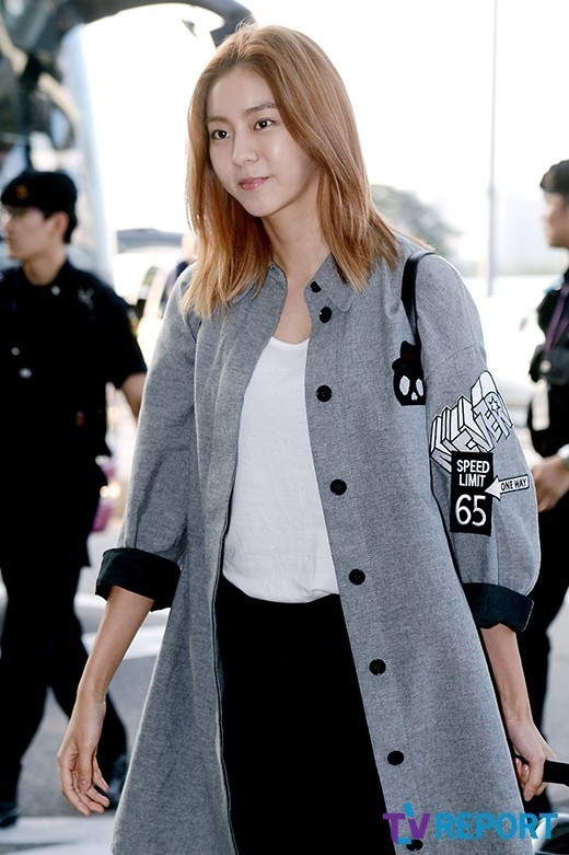 Afterschool ユイ 生後日目にもらったプレゼントを公開 うちのファンは素敵だ Kstyle