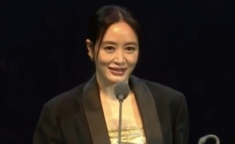 キム・ヘス＆リュ・ジュンヨル「第28回春史映画祭」で男女主演賞を受賞…「クモの巣」は最優秀監督賞を獲得（総合）
