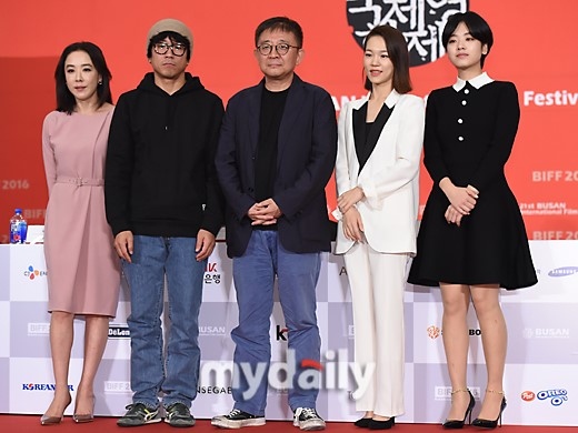 釜山国際映画祭の開幕作 春の夢 チャン リュル監督 ハン イェリの夢のような再会 総合 Kstyle