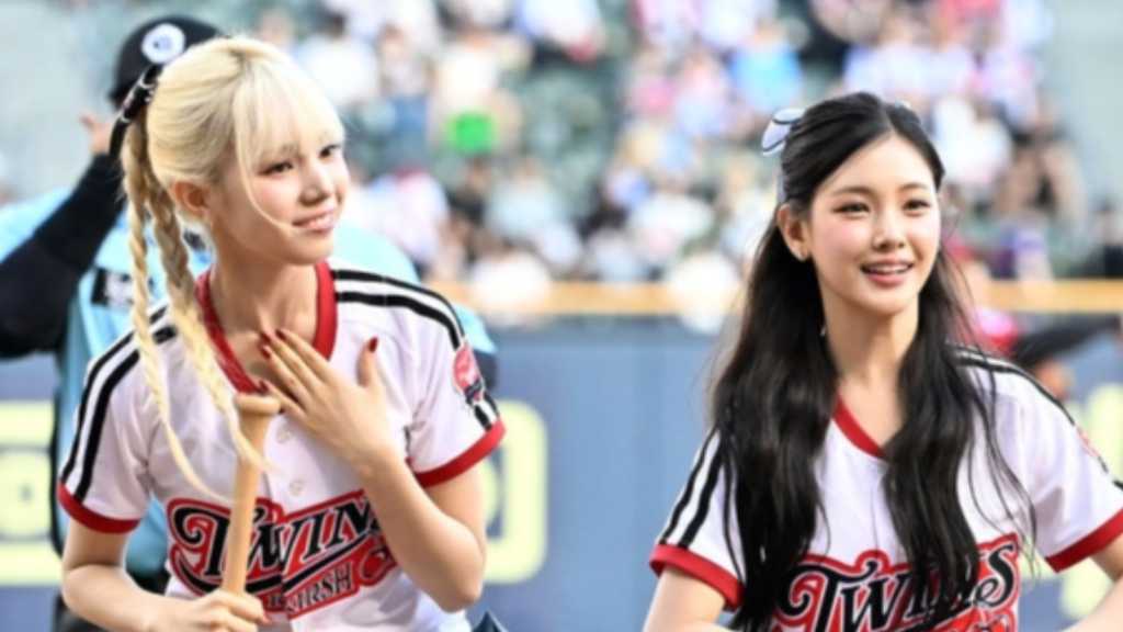 【PHOTO】Baby DONT Cry イヒョン＆ミア、始球・始打式に登場…キュートな笑顔