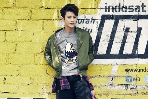 ソ イングク 秋のストリートファッションを披露 荒い反抗児のような魅力 Kstyle