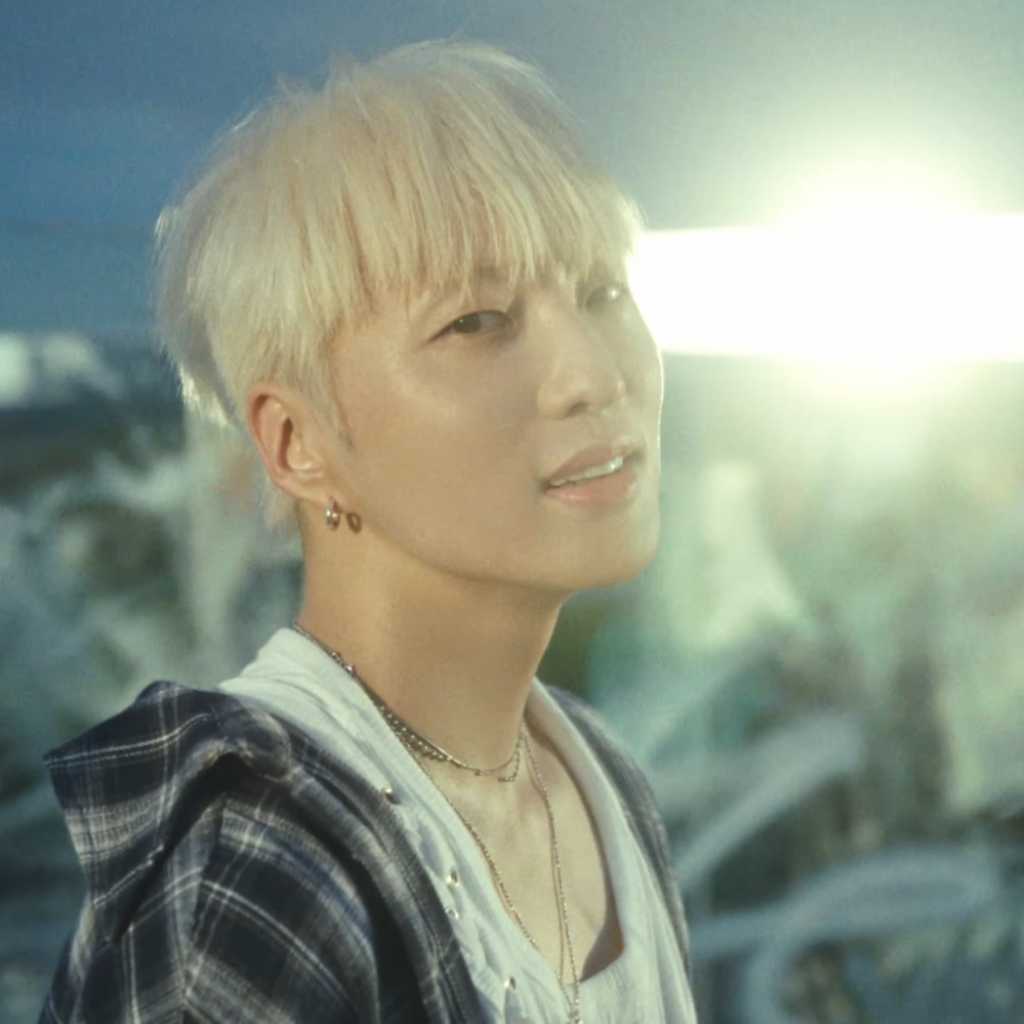 WINNER カン・スンユン、タイトル曲「ME（美）」MV公開…開放的な映像とシンセサウンドの調和に注目