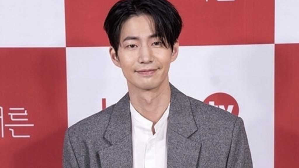 ソン・ジェリムさん、一人二役を演じた遺作「遠くて近い」韓国で12月3日に公開決定