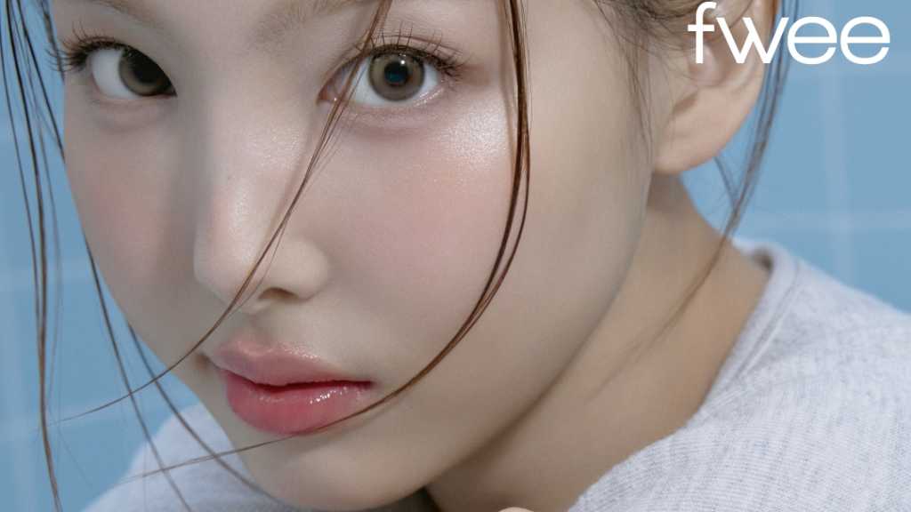 TWICE ナヨン、韓国コスメブランド「fwee」新ブランドモデルに抜擢！