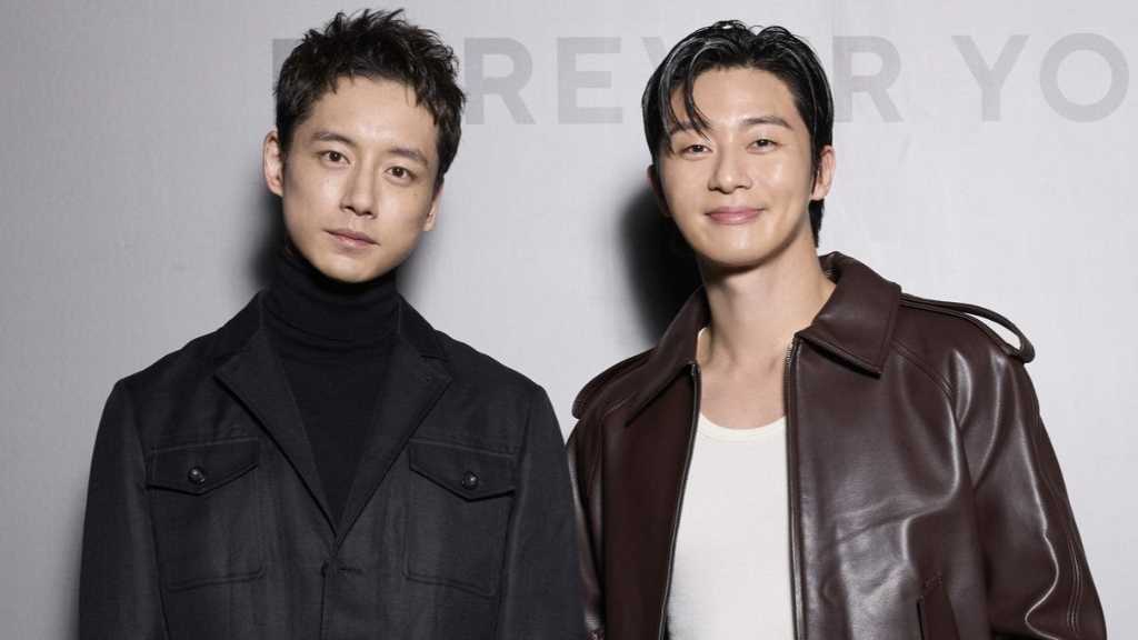 パク・ソジュン、坂口健太郎&SHIHOらと2ショット!ウイスキーの新作発売記念イベントに出席