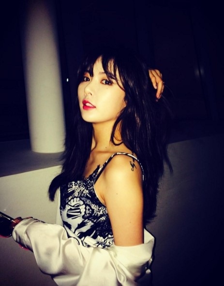 4minute キム ヒョナ 肩を露出したセクシースタイル 欠点のないボディを公開 Kstyle