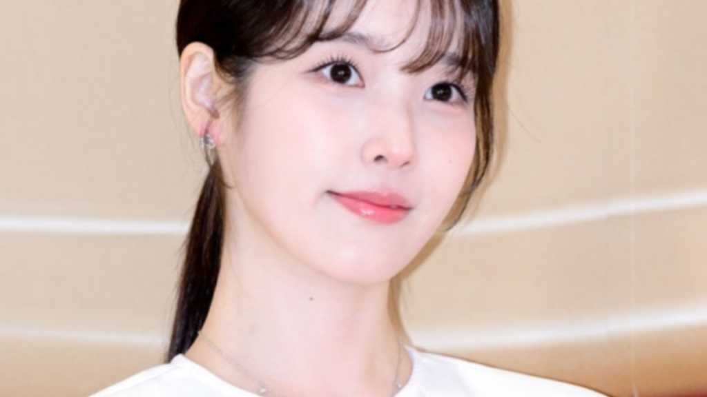 【PHOTO】IUからGOT7 ジニョン、ILLIT モカまで!ブランド「ESTEE LAUDER」のイベントに出席