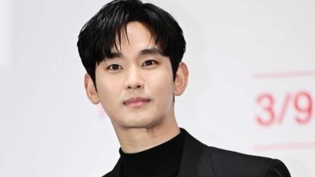 キム・スヒョン、広告契約めぐる約5,000万円の損害賠償訴訟へ…初弁論は11月21日
