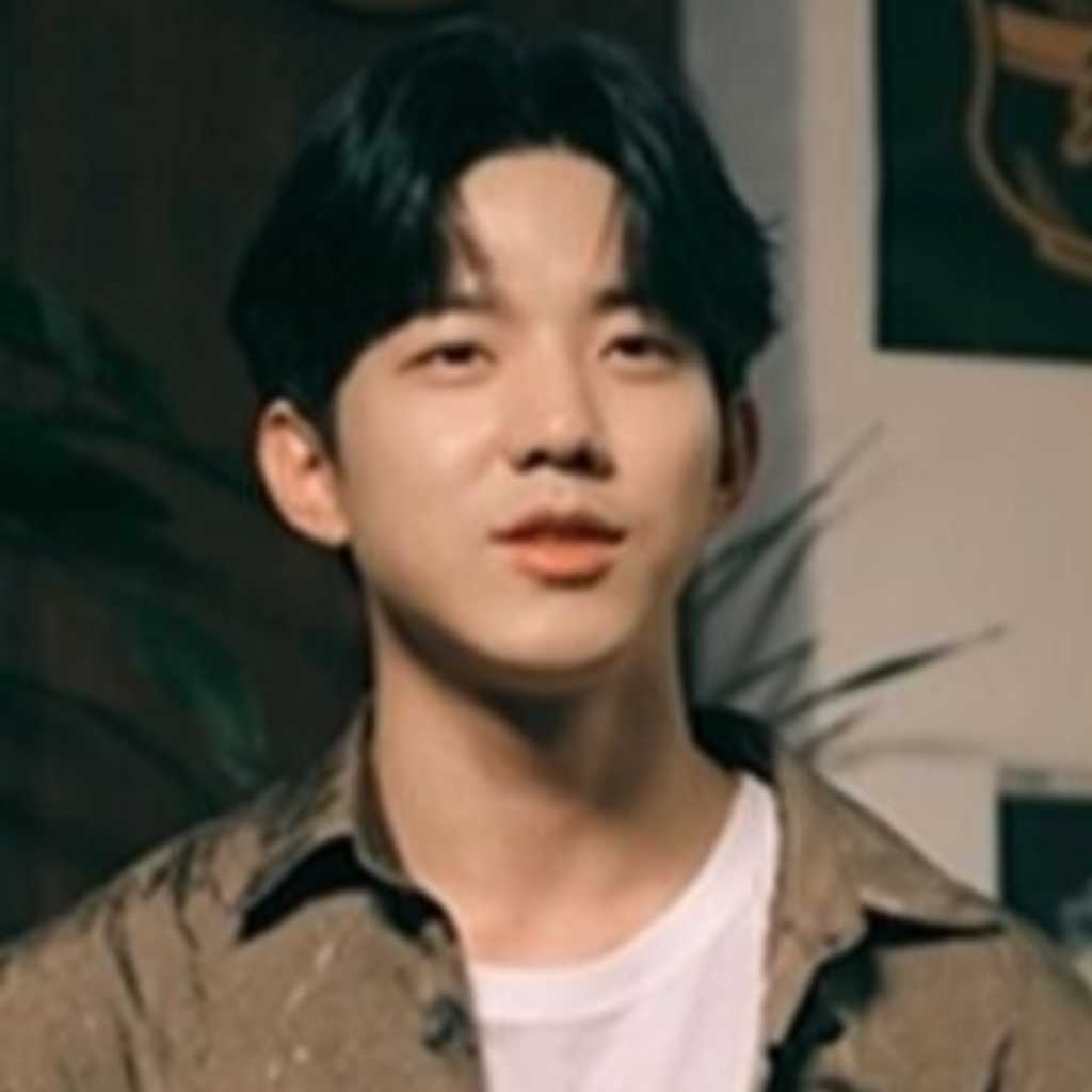 DAY6 ドウン、脱退要求のトラックデモまで…熱愛・結婚説めぐる曖昧な立場に批判続出