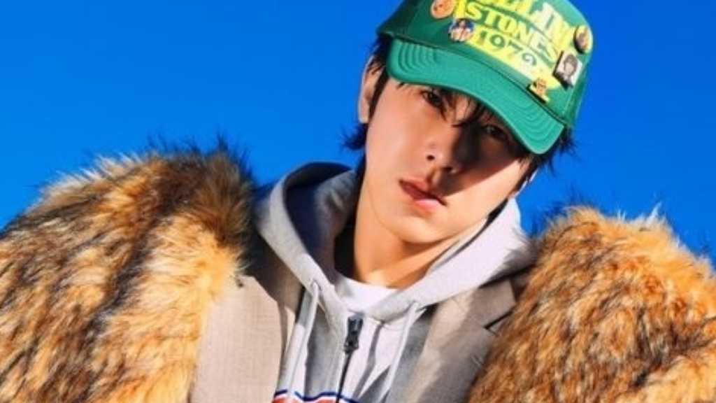 東方神起 ユンホ、1stフルアルバム「I-KNOW」スポイラーポスターを公開
