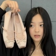 NewJeans ハニ、誕生日プレゼントに喜び！笑顔の写真を公開「ありがとうございます」