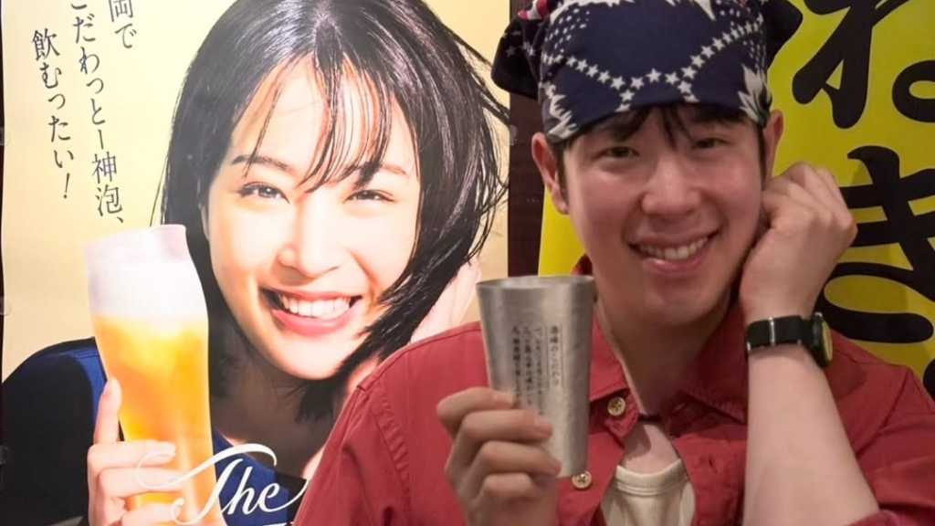 Block BのP․O、広瀬すずのポスターと記念ショットも！？日本でビールやたこ焼きを堪能