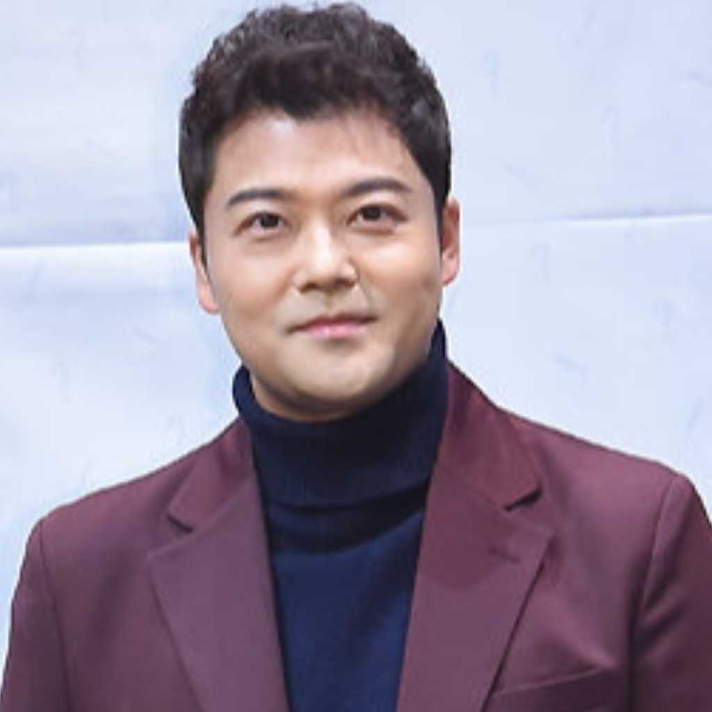 チョン・ヒョンム、車内での点滴姿が議論に…警察が捜査に着手