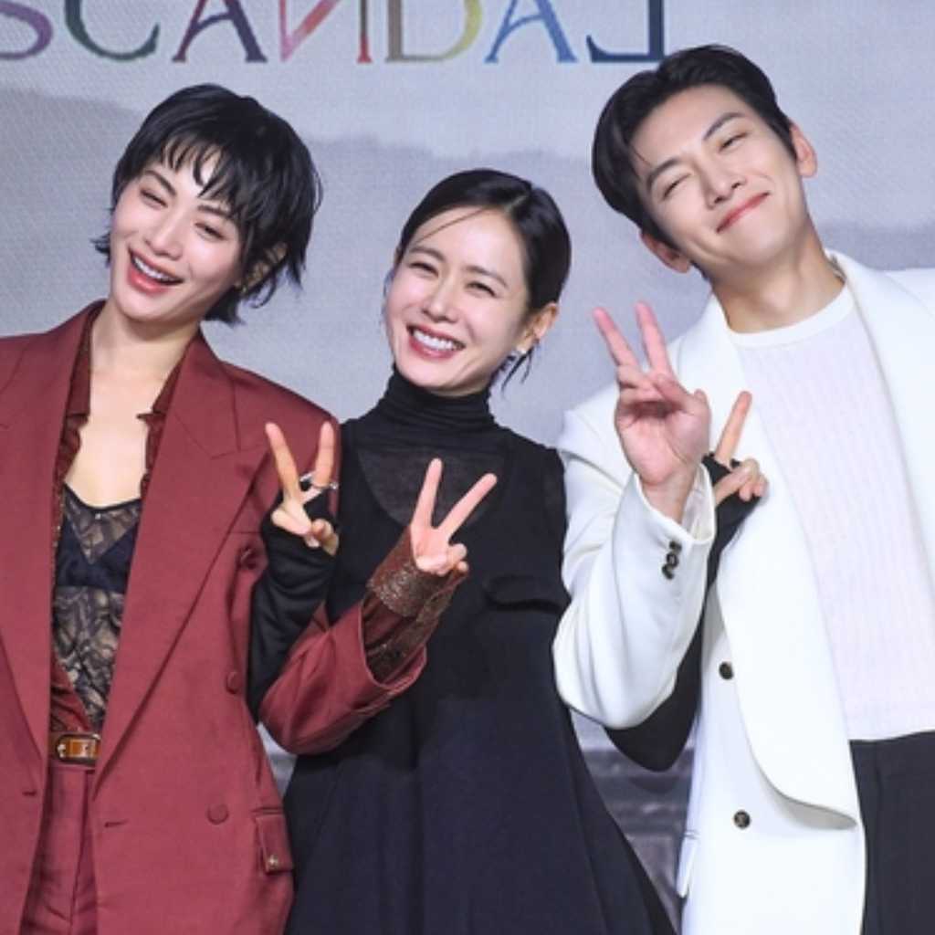 【PHOTO】ソン・イェジン&チ・チャンウク&ナナ、Netflix「スキャンダル」制作発表会に出席