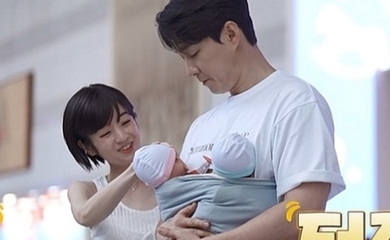 シム・ヒョンタク＆日本人妻サヤさん、第1子の性別を公開「友達のような親になる」（動画あり）