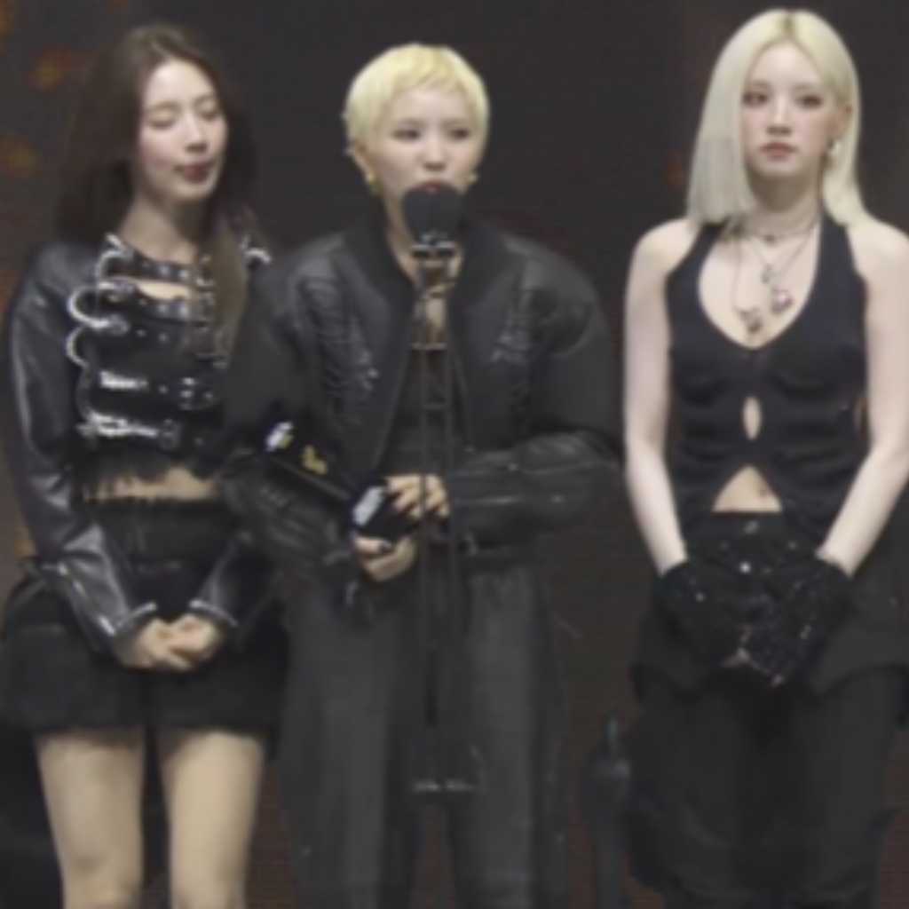 i-dle、大賞を含む3冠を達成！ビョン・ウソク＆キム・ヘユンの受賞も…「ASEA 2025」に日韓スター集結