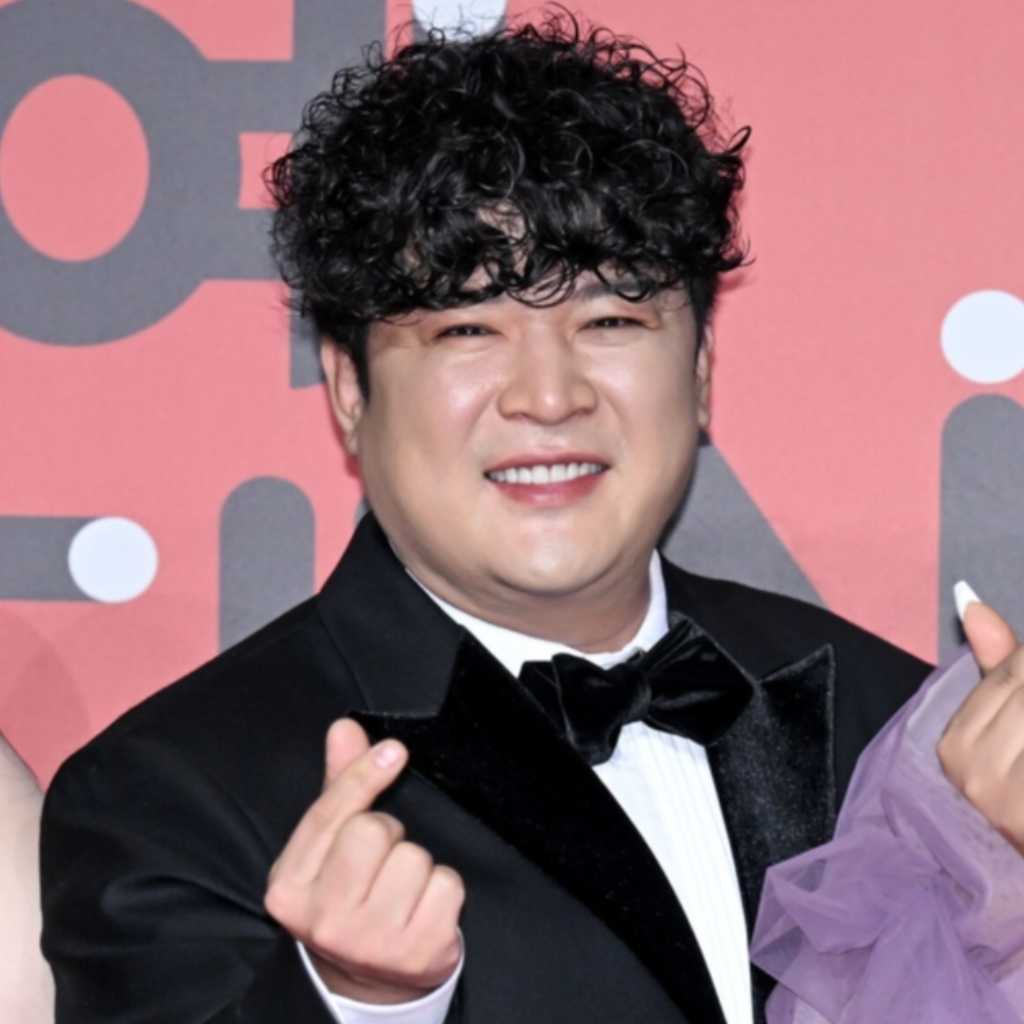 SUPER JUNIOR シンドン、ウニョクに関する発言が一部で議論に…動画で謝罪「笑わせたい欲が強かった」