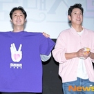 【PHOTO】イ・ソンギュン＆ペ・ユラム、映画「キリング・ロマンス」舞台挨拶に出席