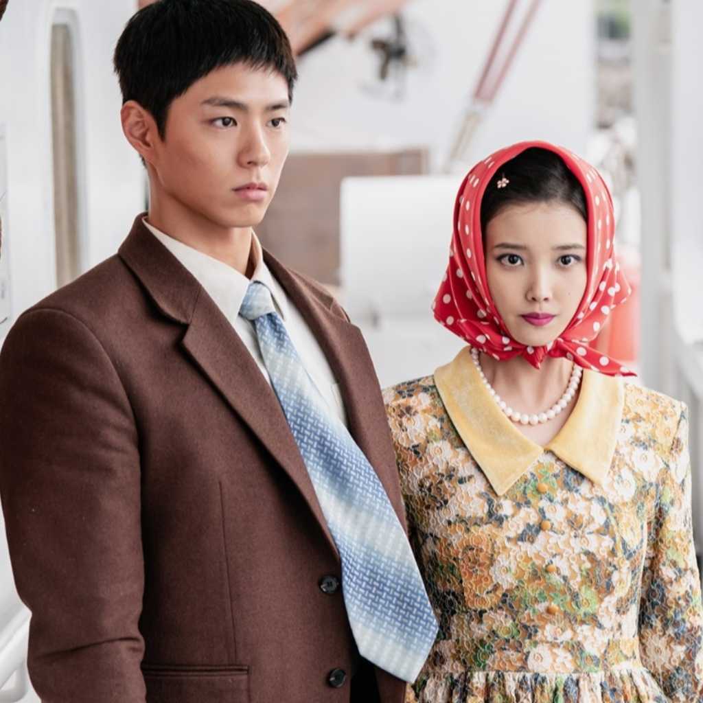 IU＆パク・ボゴム主演のNetflixシリーズ「おつかれさま」本予告映像＆場面写真が解禁