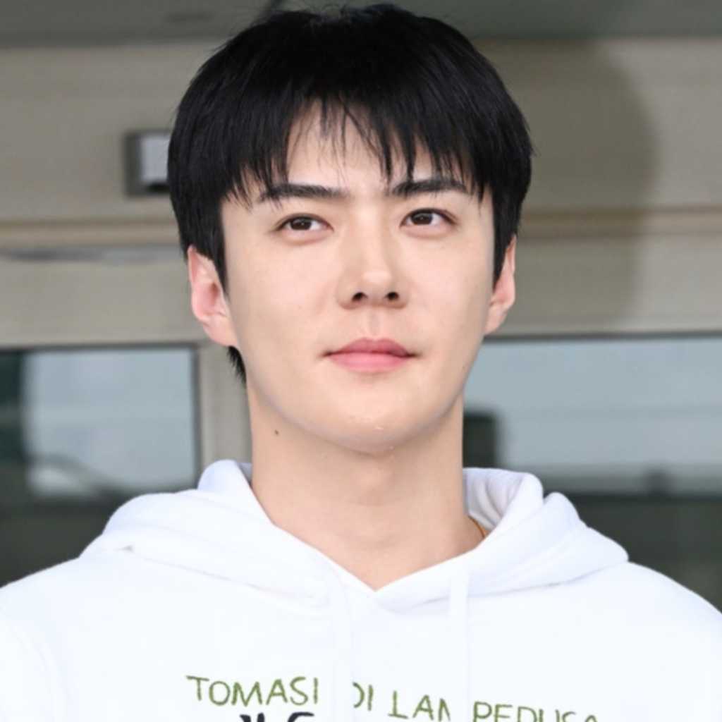 【PHOTO】EXO セフン、海外スケジュールのため出国