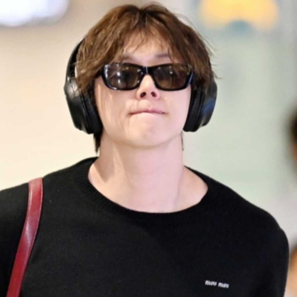 【PHOTO】TXT ヨンジュン、ファッションウィークを終えて韓国に到着