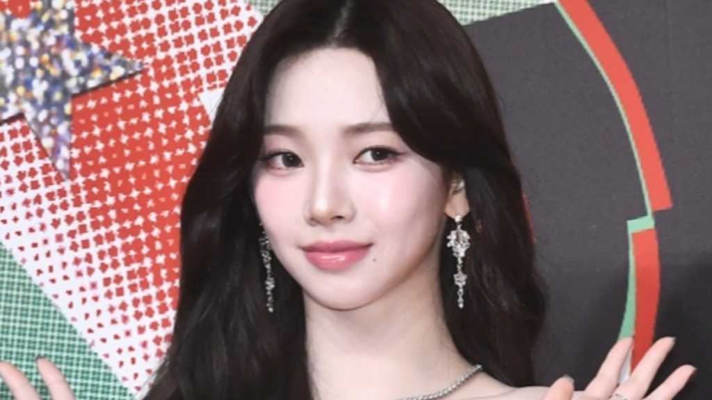 aespaのKARINA、女優としても大成功の可能性？「演技に興味がある」（動画あり）