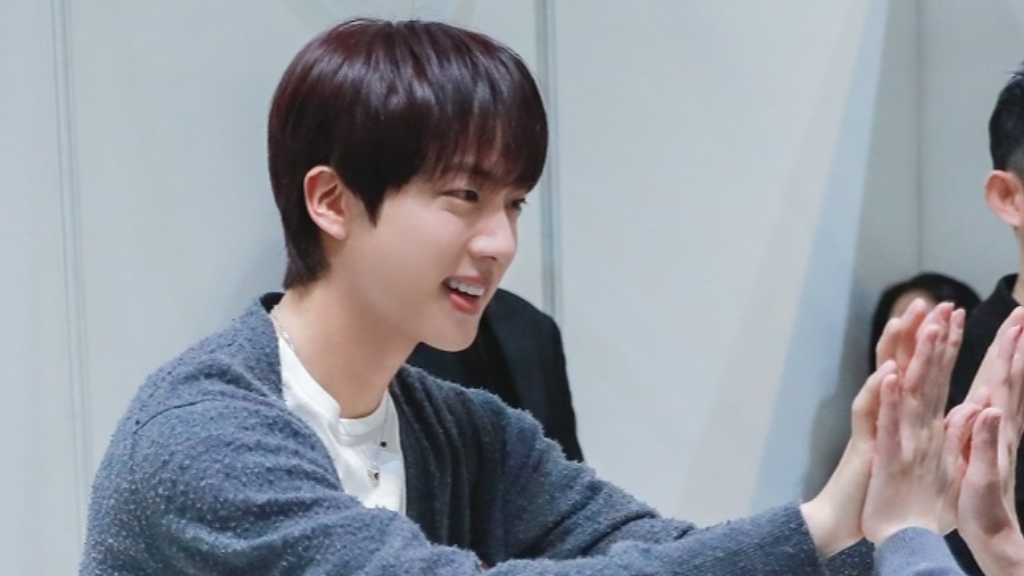 BTS ジン ファンミーティング　本国 ペンミ BTS JIN 】ペンミ フラッグ ※説明文必読 - メルカリ