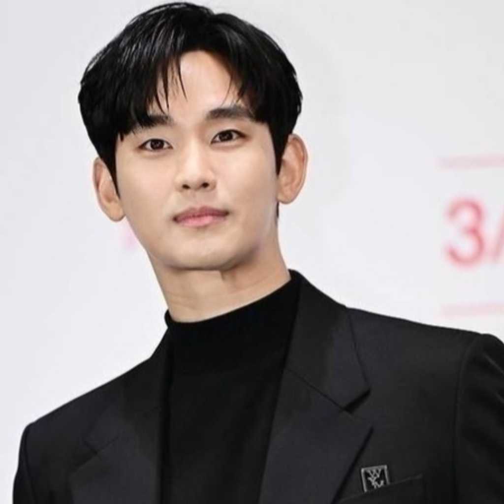 キム・スヒョン、新ドラマ「ノックオフ」公開時期を調整中？復帰の可能性に関心集まる