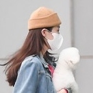【PHOTO】Davichi、ラジオ出演のため放送局へ…愛犬を抱えて登場
