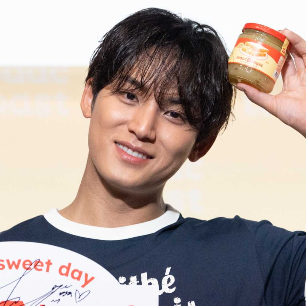 【PHOTO】SEVENTEEN ミンギュ、ファンの声援に大照れ!?お気に入りの“日本のパン”やオリジナルトースト考案も