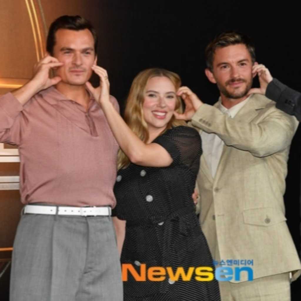 【PHOTO】スカーレット・ヨハンソンらが訪韓！映画「ジュラシック・ワールド」記者懇談会に出席